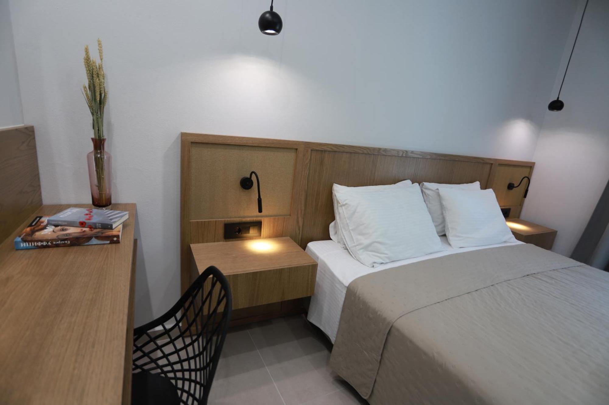 Tropical A Hotel 2*